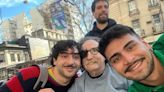 Charly García tuvo un inesperado encuentro con sus fans en la puerta de su casa