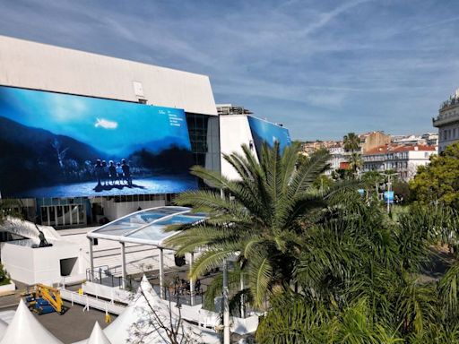 El Festival de Cannes se prepara para noche inaugural con grandes películas y un ambiente tenso