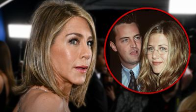 Jennifer Aniston Cries Over Matthew Perry When Asked About 'Friends'