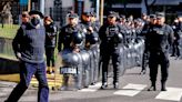 Sin diálogo con el kirchnerismo, Rodríguez Larreta prepara un refuerzo policial con la Infantería en la casa de Cristina Kirchner