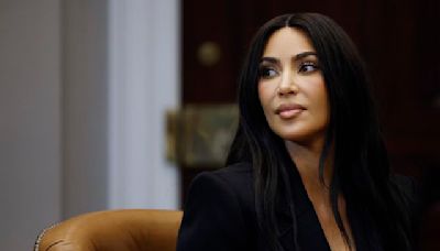 Kim Kardashian regresa al platino a falta de días para la gala del Met
