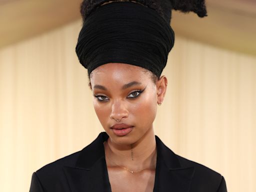 Absolutely No One Is Shocked That Willow Smith Perfected the 1970s Afro