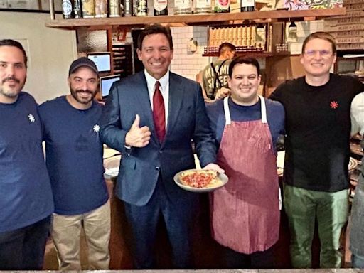 Ron DeSantis recomendó a su pizza favorita en Miami y sorprendió a todos