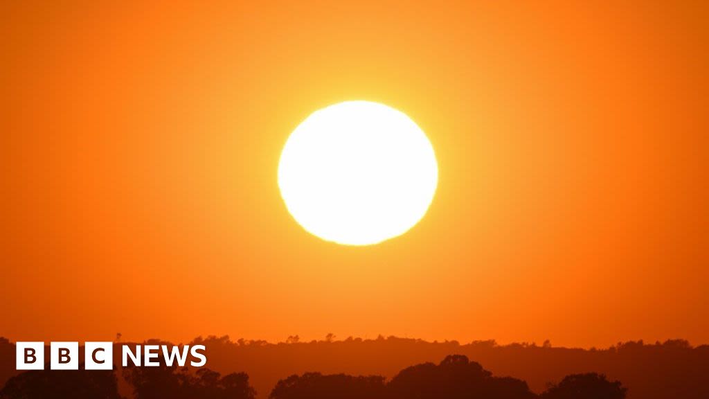 Heat wave brings dangerous weather to western US