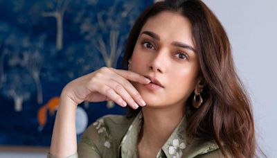 ’Heeramandi’ actor Aditi Rao Hydari waits for over 19 hours for her luggage at Heathrow Airport, shares frustrating experience