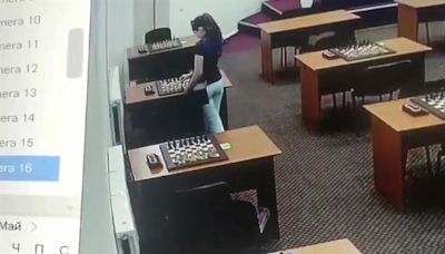 不滿輸棋還被批評！水銀塗棋盤害宿敵中毒 女西洋棋手惡行曝