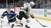 Joel Hofer makes 39 saves in Blues’ 2-1 win over Stars