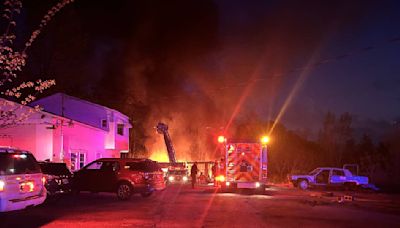 Fire destroys auto repair shop in Campbell