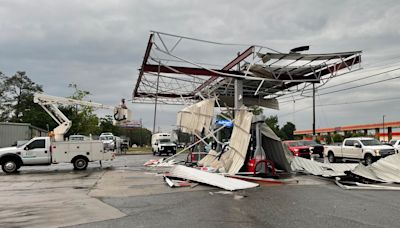 Crews working to clean-up storm damage in Crestview