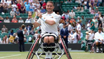Emotional Alfie Hewett WINS Wimbledon wheelchair singles title