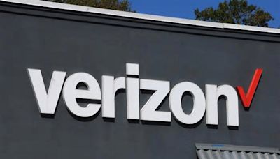 Verizon, AT&T, T-Mobile, and Sprint just got fined almost $200 million for sharing customer data