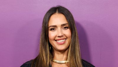 Jessica Alba Reveals Her Brilliant Strategy To Get Her Teen off Devices & Our Jaws Are on the Floor