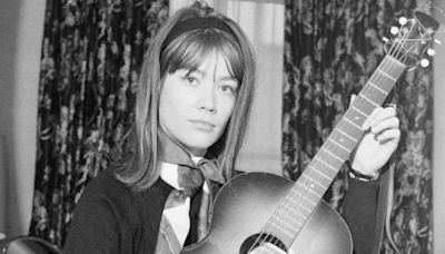 Le saviez vous ? Françoise Hardy a représenté un pays à l'Eurovision et ce n'était pas la France