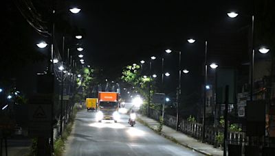 Dysfunctional street lights in Kochi a nightmare; CSML to replace damaged cables