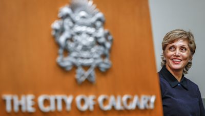 Calgary mayor and council approval continues to slide