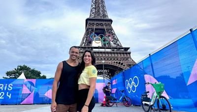 Escándalo en Paris 2024: una nadadora brasileña fue expulsada por escaparse de la Villa Olímpica para una cita romántica en la Torre Eiffel