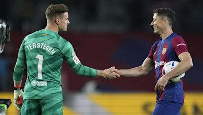 El Barcelona vino de atrás para ganarle al Valencia con un "hat-trick" de Robert Lewandowski - El Diario NY