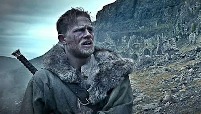 “King Arthur - Il potere della spada”, alle 21.25 su Italia 1 il film del 2017 con Charlie Hunnam: ecco la trama