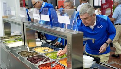 巴黎奧運／選手村「食」在有問題！肉不熟蛋不夠 選手寧願吃外賣