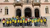 Docentes de Castellón protestan en el IES Ribalta por la "degradación durante dos décadas de las condiciones laborales docentes en la Comunitat"