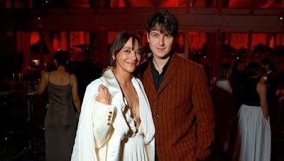 All About Rashida Jones’ Boyfriend, Ezra Koenig