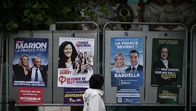 Européennes 2024: pourquoi certains panneaux d'affichages resteront vides devant les bureaux de vote