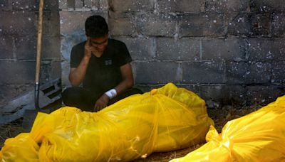 Los rescatistas encuentran decenas de muertos en Ciudad de Gaza tras incursiones de tropas israelíes