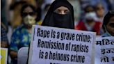 印度11男「性侵孕婦殺7家人」特赦出獄 民眾上街抗議