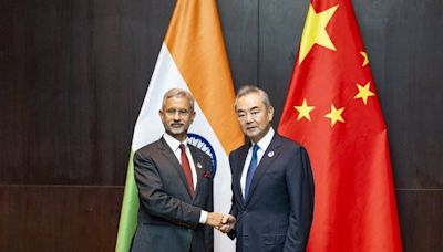 India and China agree to work urgently to achieve the withdrawal of troops on their disputed border