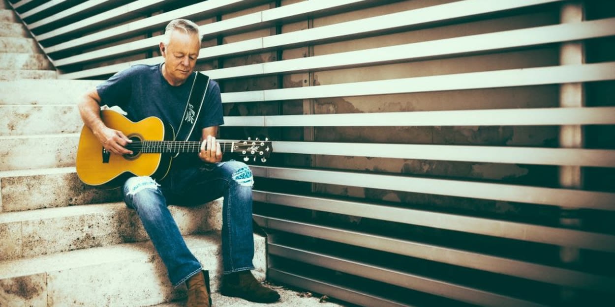 Video: Tommy Emmanuel Releases Newly Shot Live Performance Video for 'Bella Soave'