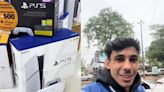 Un argentino fue a Ciudad del Este y mostró cuánto cuesta la PlayStation 5: menos de la mitad que en Argentina