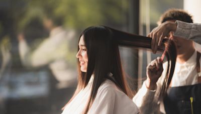 剪髮讓人煥然一新 髮型師告訴你多久該剪一次髮 | 理髮 | 專業髮型師 | 最新流行髮型 | 大紀元