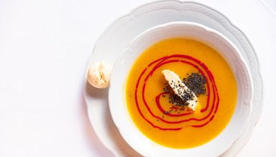 La exquisita y poderosa sopa desinflamante de calabaza, una aliada natural que mantiene tu piel más joven