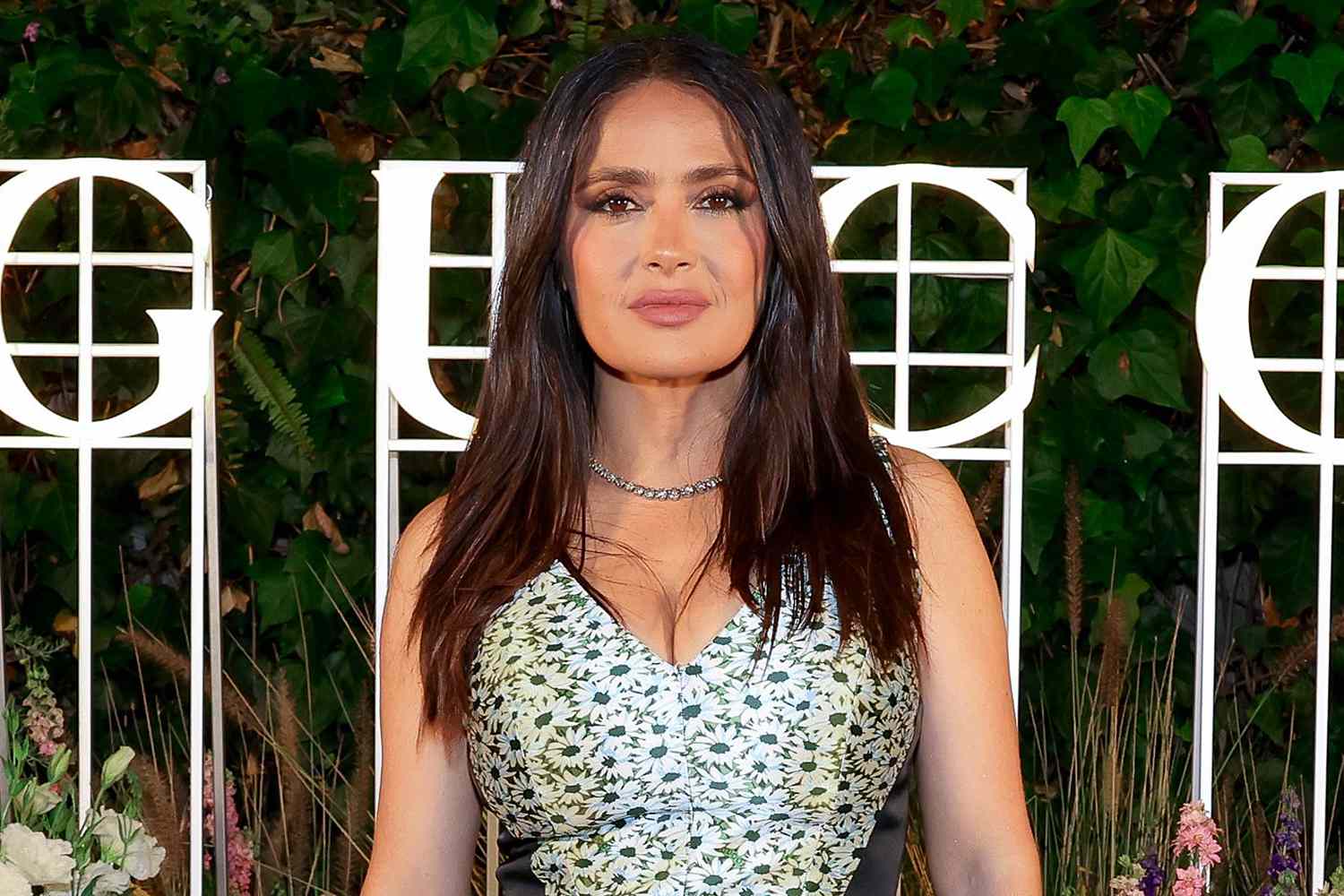 Salma Hayek Dons Optical Illusion Dress That Accentuates Her Hourglass Figure