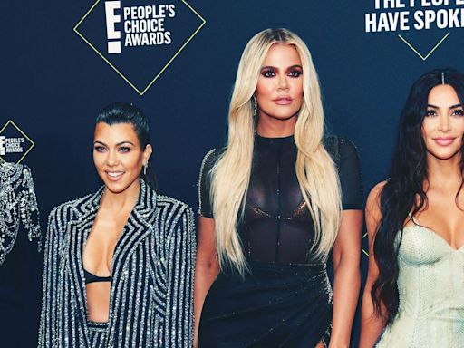 The Kardashians Really Cut Loose at Khloé’s 40th Birthday