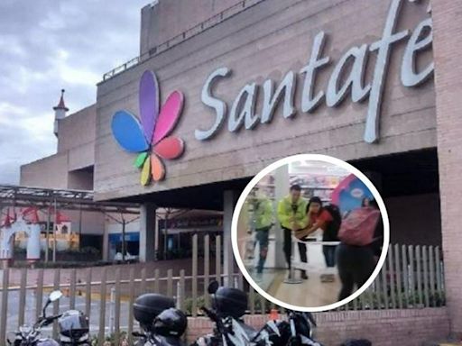 [Video] Así quedó zona del asesinato a mujer en centro comercial Santafé; gran tensión