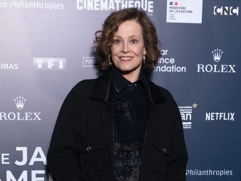 The Mandalorian & Grogu Cast: Sigourney Weaver in Talks for Star Wars Movie