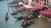 防觀光公害！威尼斯再頒禁令 旅行團限25人禁用大聲公