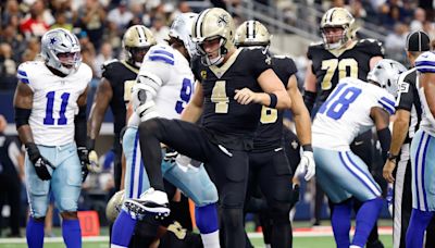 Saints QB Derek Carr channels Michael Jackson to steal the show at AT&T Stadium