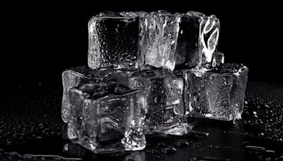 Expert Says You're Probably Making 10 Big Mistakes With Ice Cubes