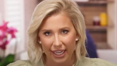 Chrisley Knows Best: Savannah Chrisley Prays For Donald Trump On Social Media!