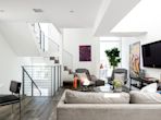 6915 Knowlton Pl, Los Angeles CA 90045