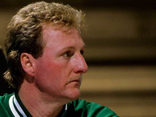 “I know the rhythm of his shot, it’s not there” - When Celtics coach grew concerned after Larry Bird secured his 2nd MVP award