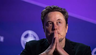 Elon Musk calls for “criminal prosecution” of X ad boycott perpetrators