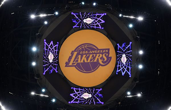 Adrian Wojnarowski on the Lakers’ head coaching search