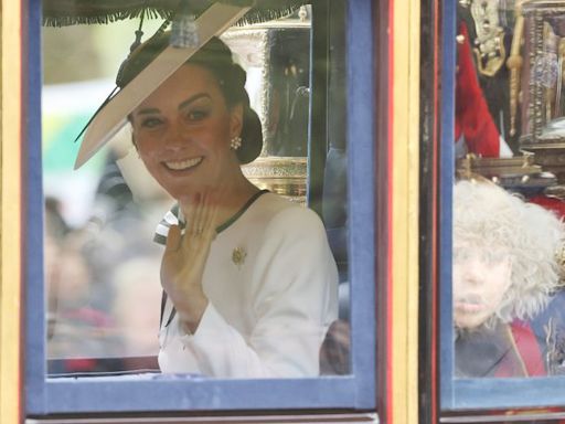 Kate Middleton faz primeira aparição pública desde anúncio de câncer