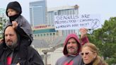 Atlantic City casino workers plan ad blitz to ban smoking after court rejects ban