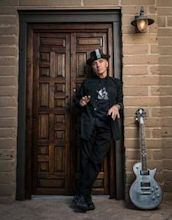 Nils Lofgren