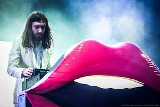 Breakbot