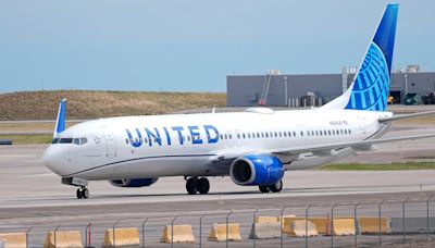 Un motor de United se incendió al despegar del Aeropuerto Internacional O'Hare de Chicago - El Diario NY